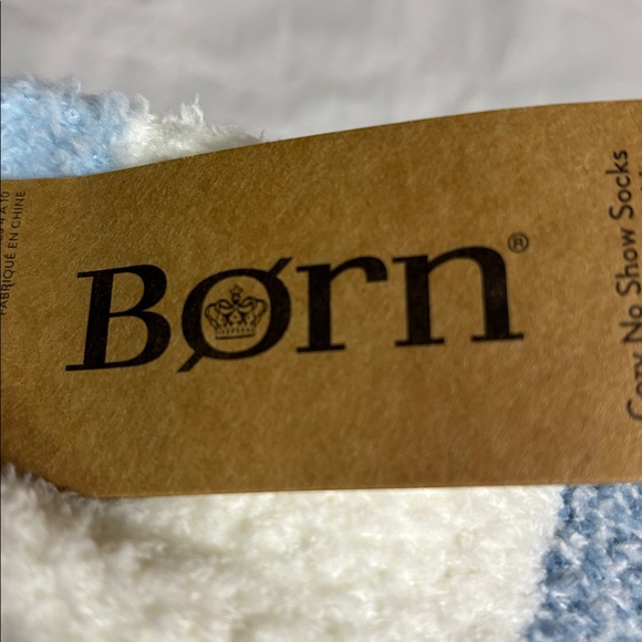 New Born Socks Women’s 4 Pair Blue & White Plush Soft Cozy No Show Socks Casual - Picture 6 of 13